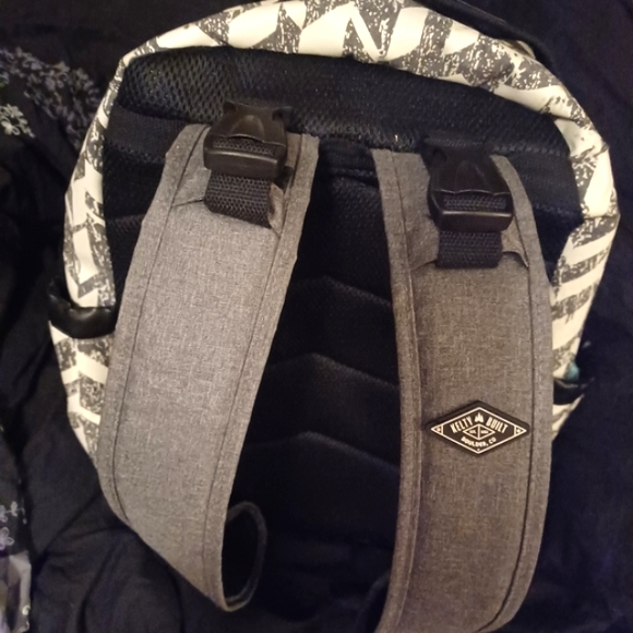 Kelty Backpack Chevron stripes & everything. - Picture 2 of 12